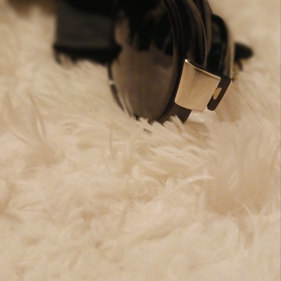 Dolce & Gabbana Round sunglasses - Picture 5 of 13